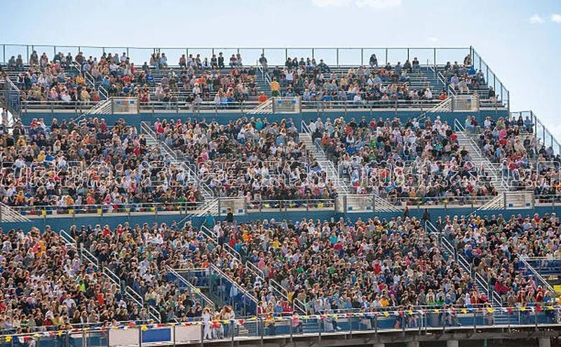 动感视角：运动赛事摄像机的前沿技术与应用